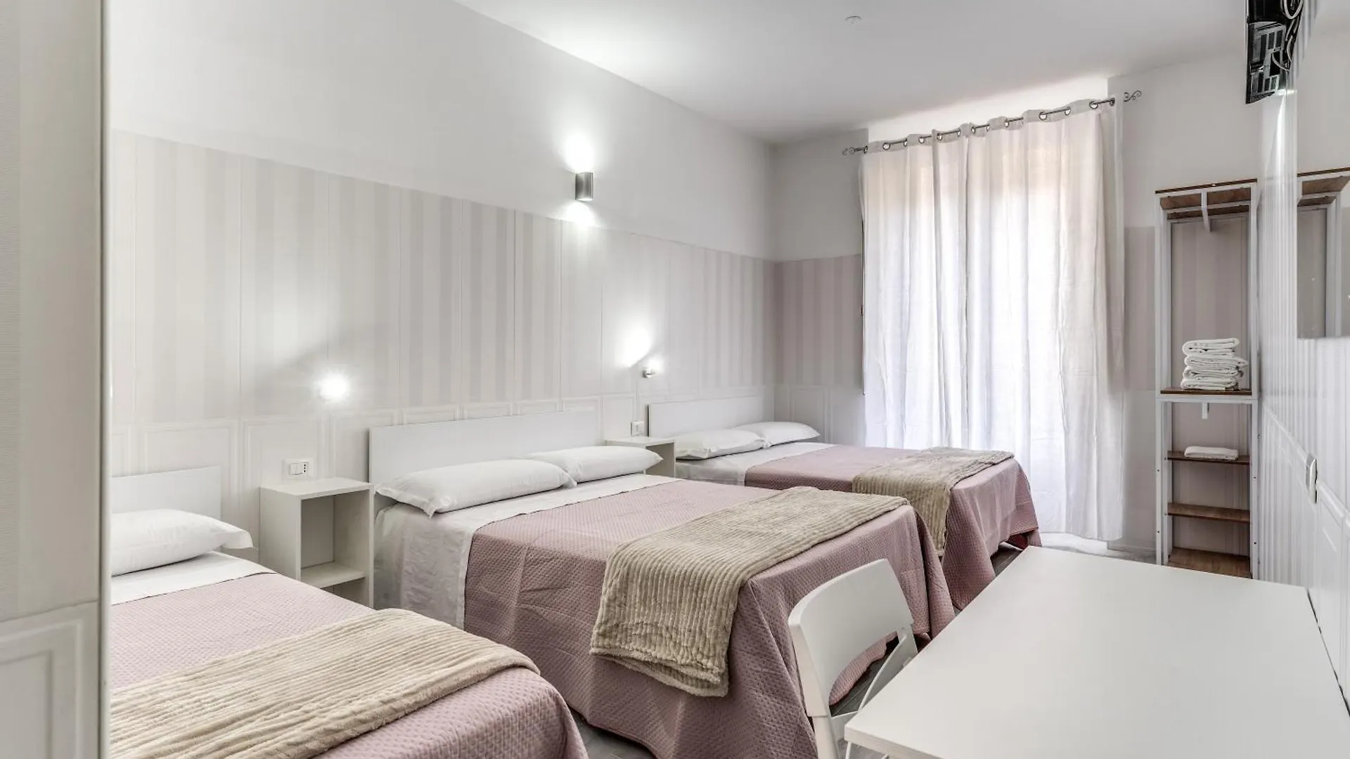 Hotel Altadomus Roma