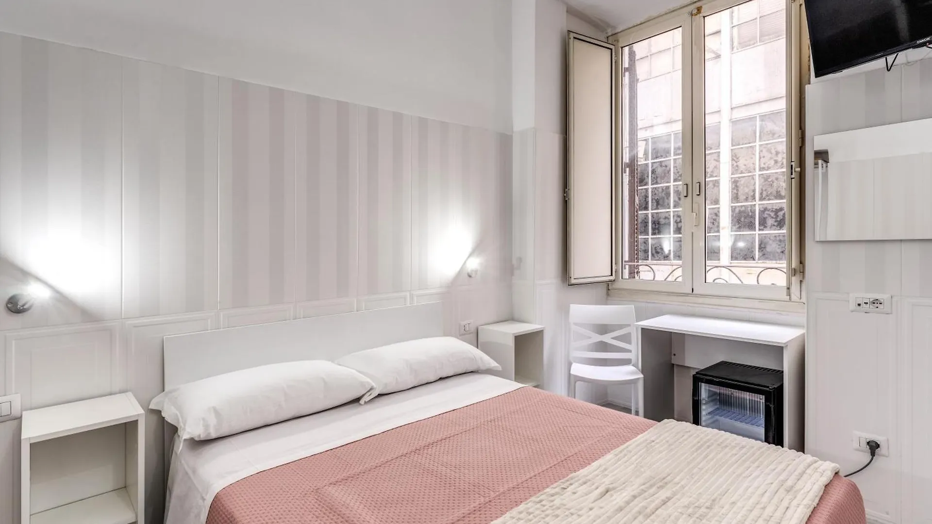Hotel Altadomus Roma Pensión