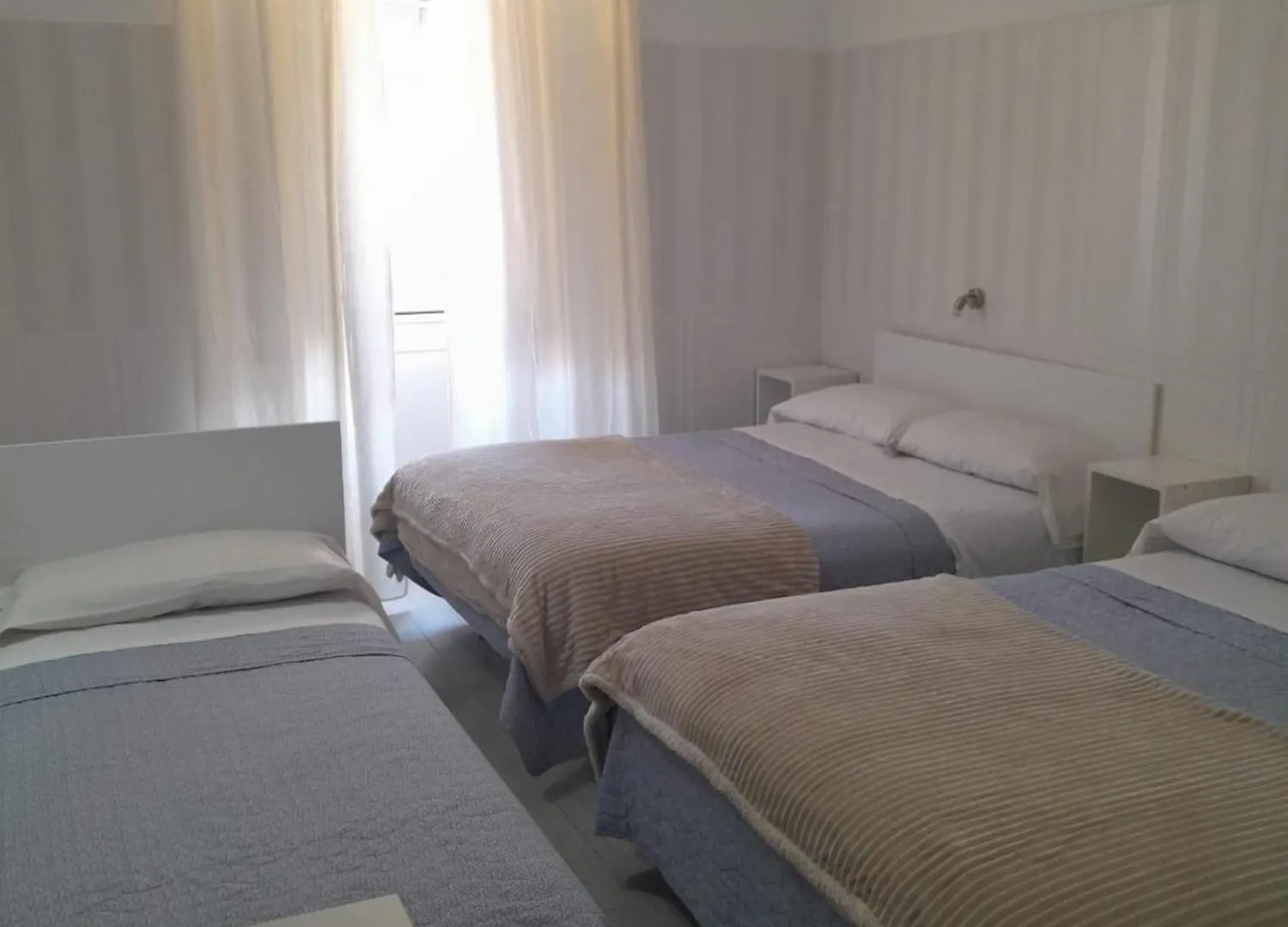 Hotel Altadomus Roma 0*,